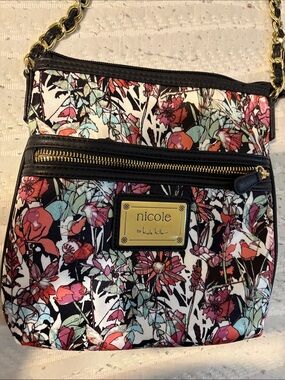 Nicole Floral Crossbody Bag in Black, Pink & Mint nwot